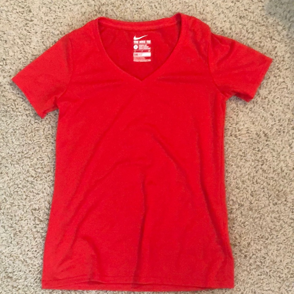The Nike Tee- Athletic Cut